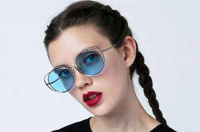 繞圈款網(wǎng)紅太陽(yáng)眼鏡